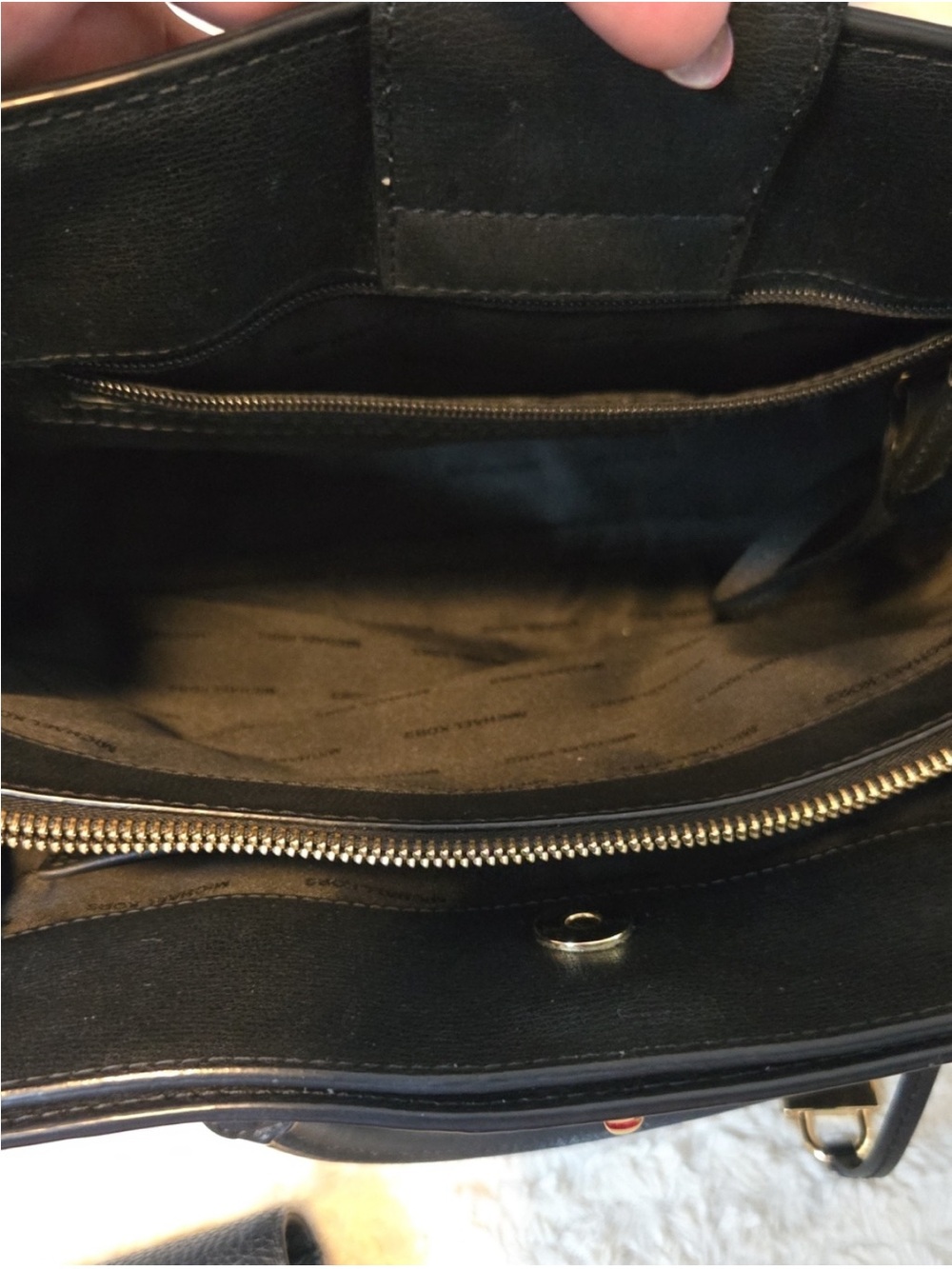 Michael Kors Black Pebbled Leather Satchel with Gold Accents and Matching Wallet - Picture 6 of 12